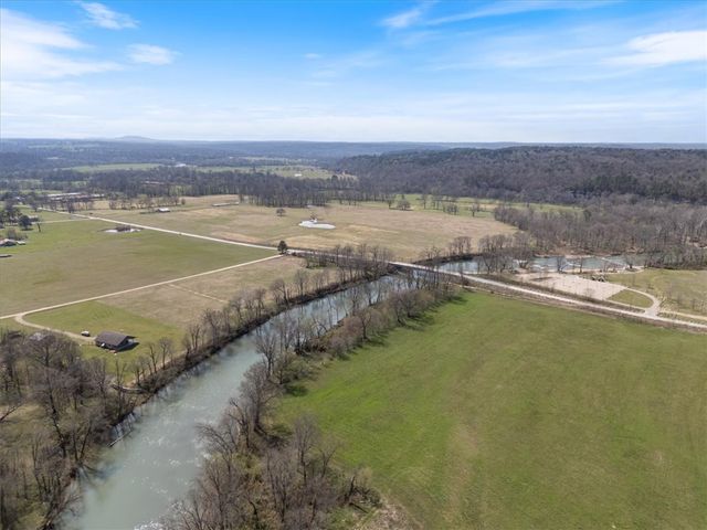 19718 Fisher Ford Road, Siloam Springs, AR 72761