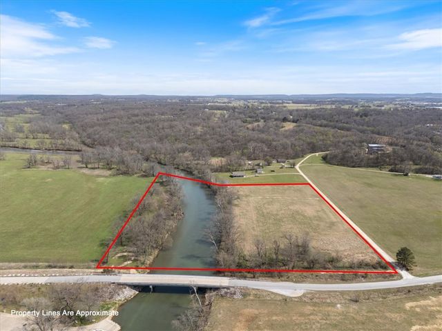 19718 Fisher Ford Road, Siloam Springs, AR 72761