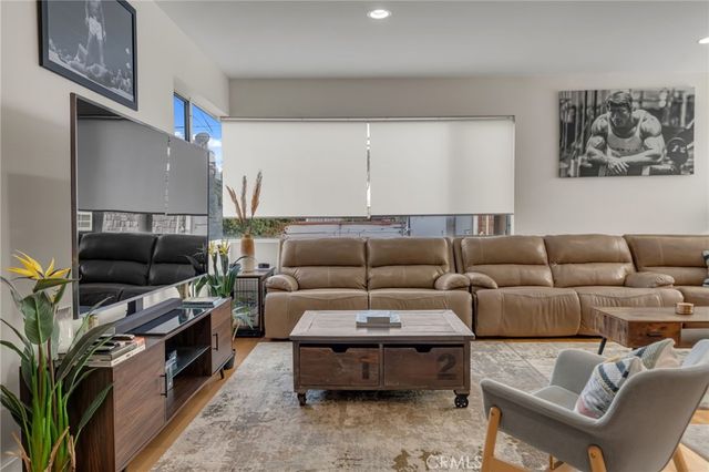 302 S Venice, Venice, CA 90291