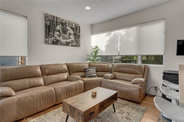 302 S Venice, Venice, CA 90291