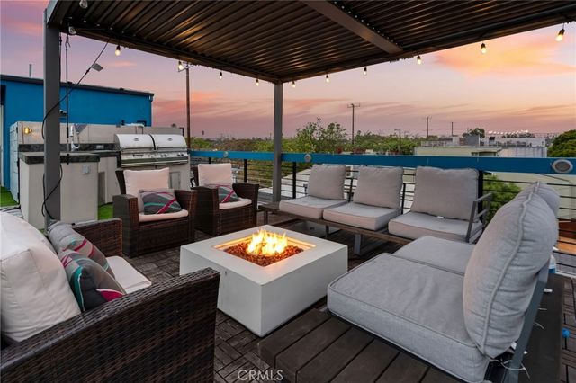 302 S Venice, Venice, CA 90291