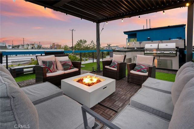 302 S Venice, Venice, CA 90291