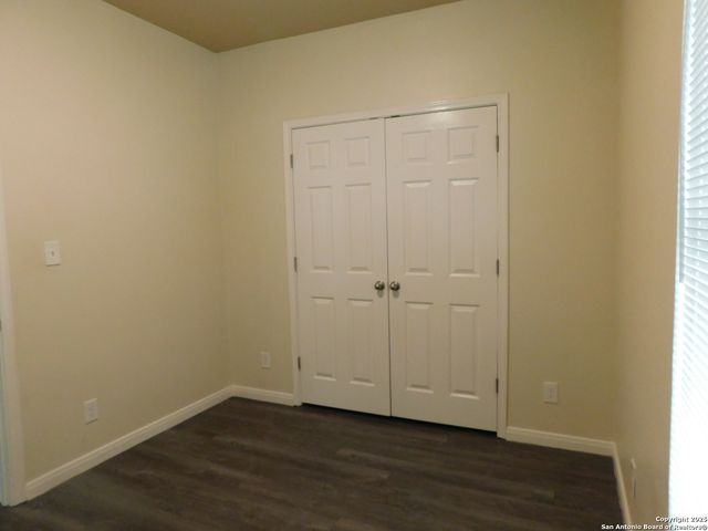 503 E Mitchell St Apt 101, San Antonio, TX 78210