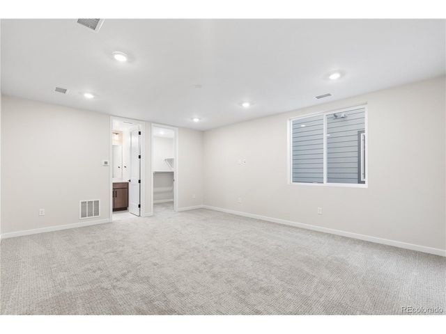 12110 Octave Ave, Lone Tree, CO 80134