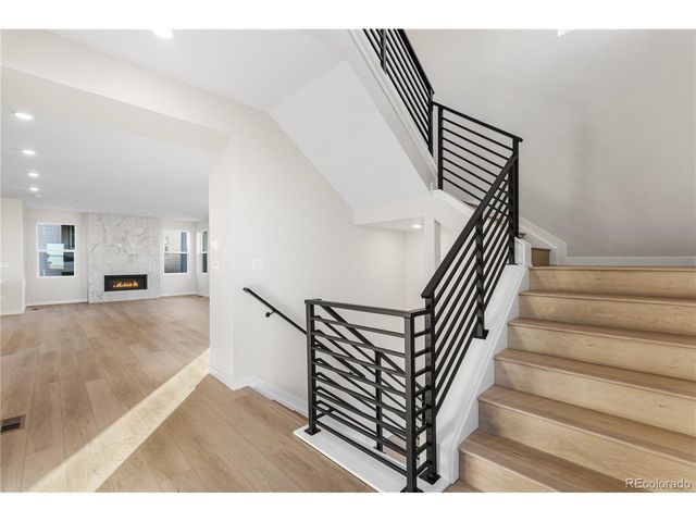 12110 Octave Ave, Lone Tree, CO 80134