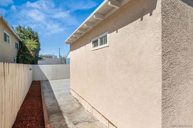 4863 Polk Ave., San Diego, CA 92105
