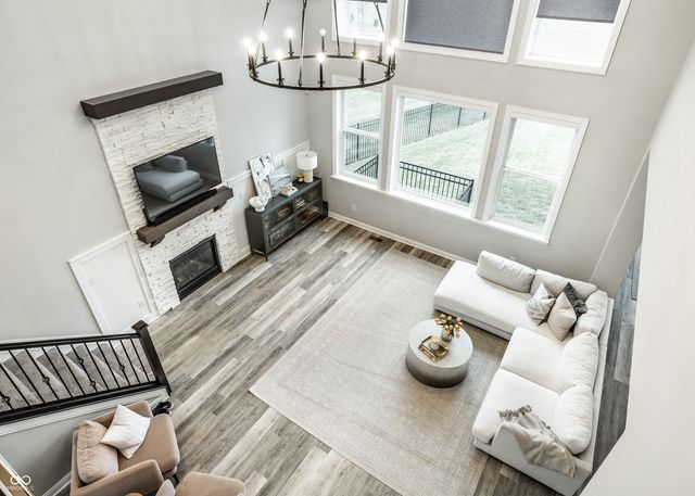 11165 Glen Avon Way, Zionsville, IN 46077