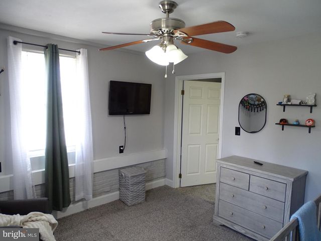 206 3RD ST, Hanover, PA 17331