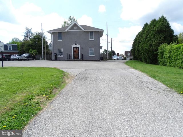 206 3RD ST, Hanover, PA 17331