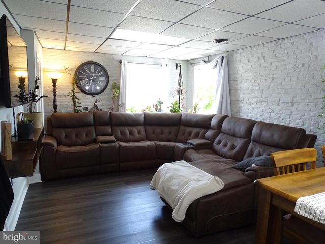 206 3RD ST, Hanover, PA 17331