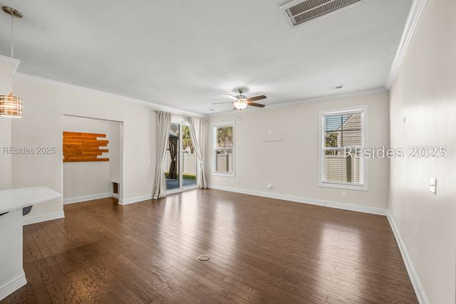 3665 Oyster Bluff Dr, Beaufort, SC 29907