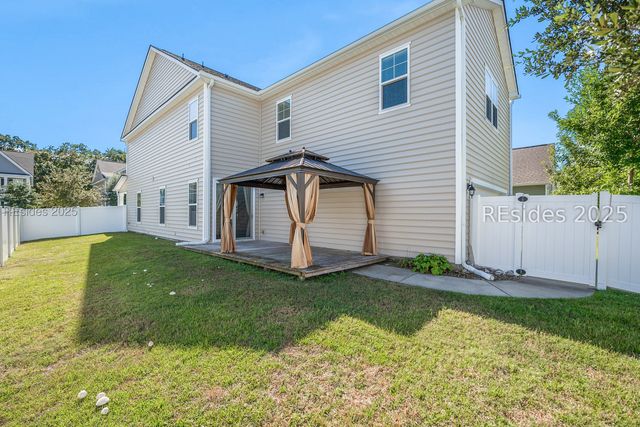 3665 Oyster Bluff Dr, Beaufort, SC 29907