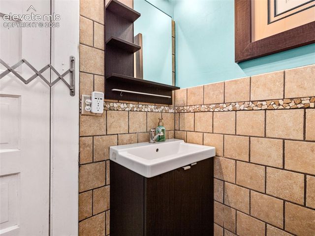 310 W Adams Avenue, Pueblo, CO 81004