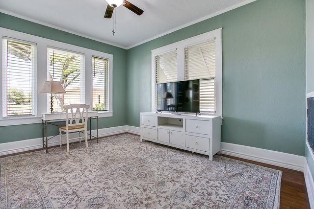 717 W Washington Drive, San Angelo, TX 76903