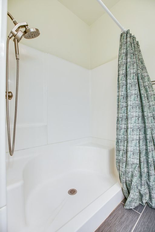 Image 28 of property listing at 717 W Washington Drive, San Angelo, TX 76903