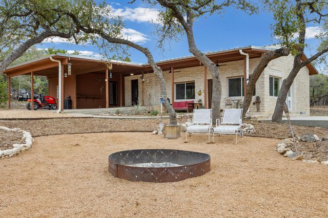 107 S Rainbow Ranch RD, Wimberley, TX 78676