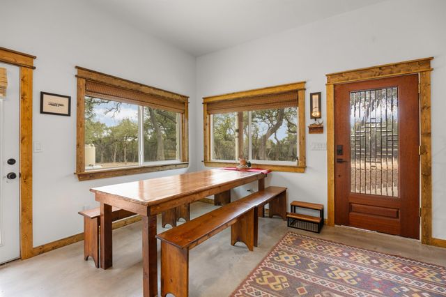 107 S Rainbow Ranch RD, Wimberley, TX 78676
