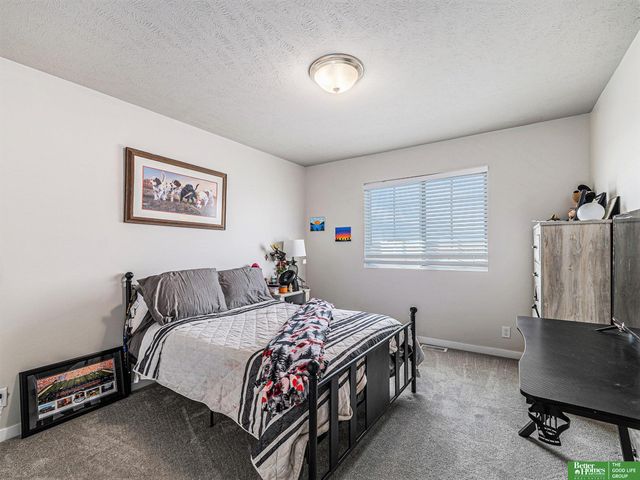 6307 N 169th Street, Omaha, NE 68116