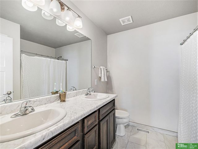 6307 N 169th Street, Omaha, NE 68116