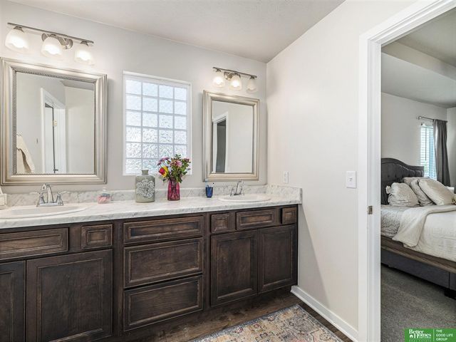 6307 N 169th Street, Omaha, NE 68116