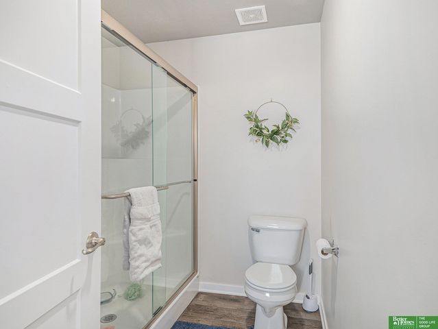 6307 N 169th Street, Omaha, NE 68116