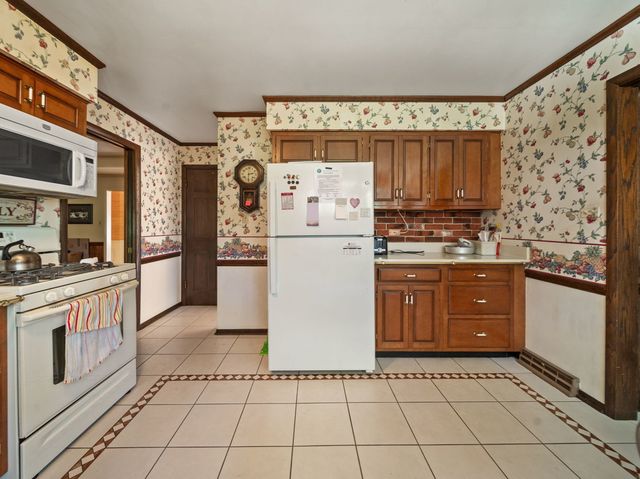 6244 W 129 Place, Palos Heights, IL 60463