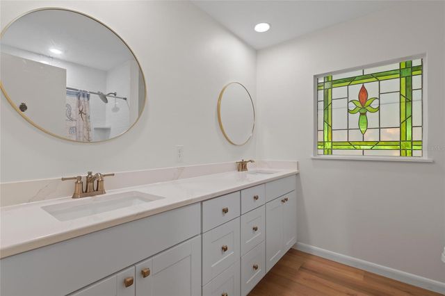 502 HILLCREST AVENUE, Tarpon Springs, FL 34689