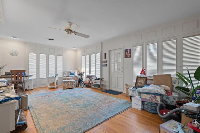 502 HILLCREST AVENUE, Tarpon Springs, FL 34689