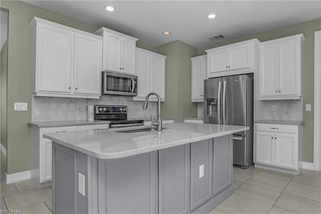 28358 Captiva Shell LOOP, Bonita Springs, FL 34135