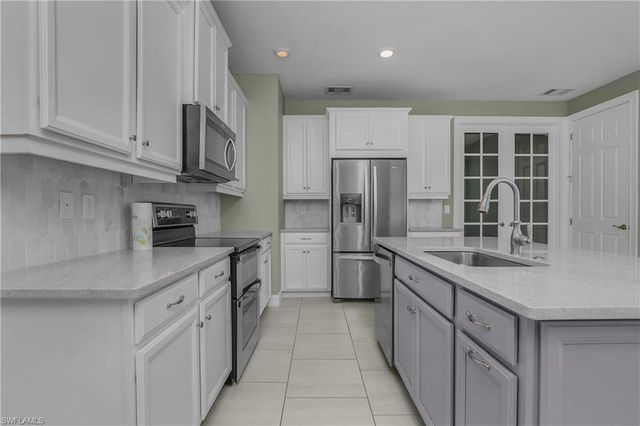 28358 Captiva Shell LOOP, Bonita Springs, FL 34135
