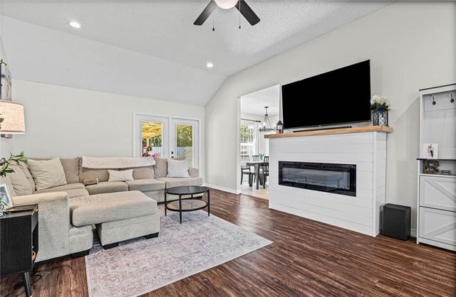 206 Jill Lane, Satsuma, AL 36572