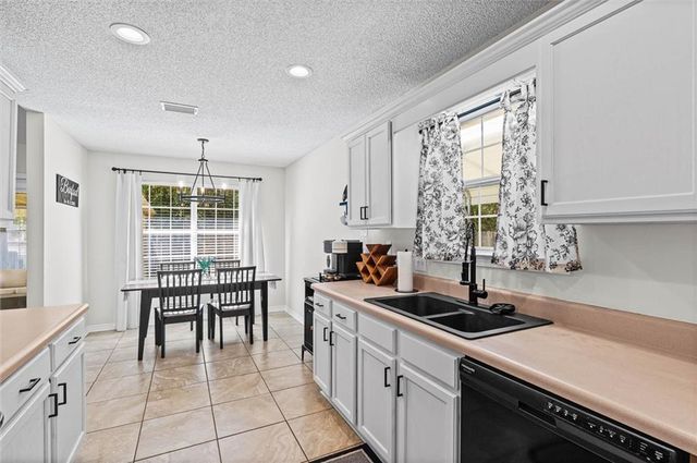 206 Jill Lane, Satsuma, AL 36572