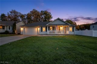 6363 Valley Ranch Drive, Maple Heights, OH 44137