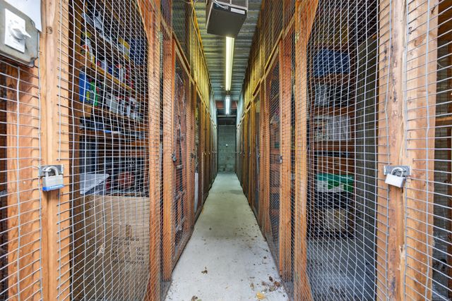 34 Crescent Street APT 2D, Stamford, CT 06906