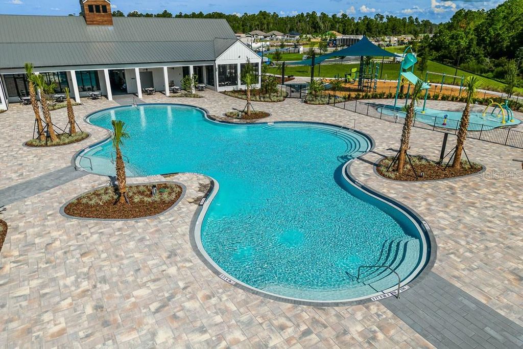 Image 45 of property listing at 3019 HOUSE FINCH ROAD, St Cloud, FL 34773