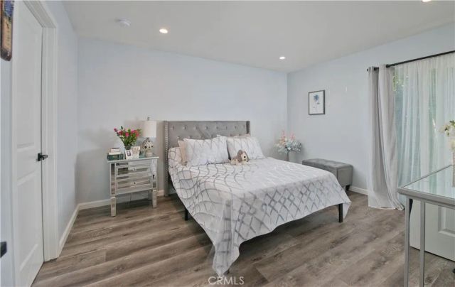 13608 Bassett Street, Valley Glen, CA 91405