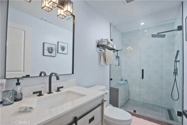 13608 Bassett Street, Valley Glen, CA 91405