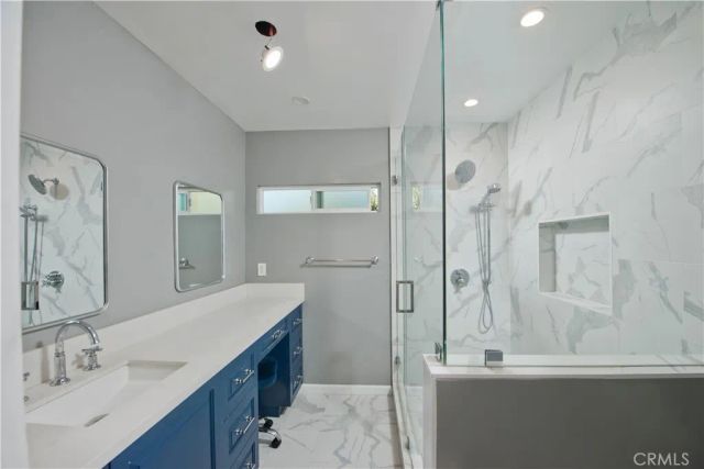 13608 Bassett Street, Valley Glen, CA 91405