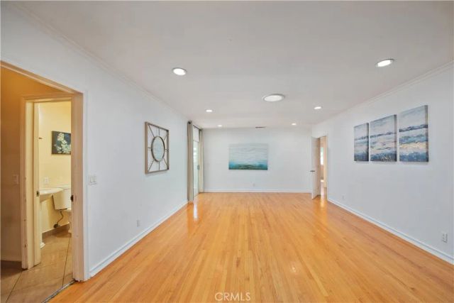 13608 Bassett Street, Valley Glen, CA 91405