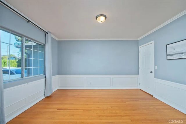 13608 Bassett Street, Valley Glen, CA 91405