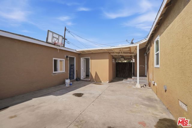 541 Mcdonald Avenue, Wilmington (los Angeles), CA 90744