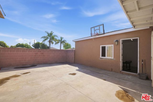 541 Mcdonald Avenue, Wilmington (los Angeles), CA 90744