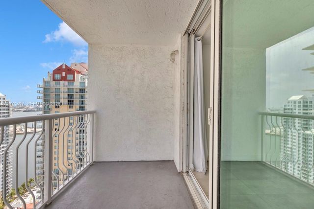 1200 Brickell Bay Drive 3310, Miami, FL 33131