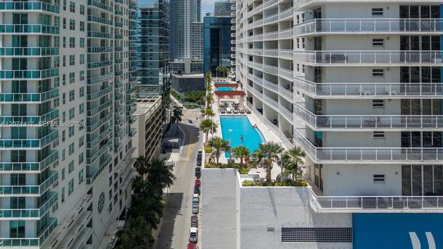 1200 Brickell Bay Drive 3310, Miami, FL 33131