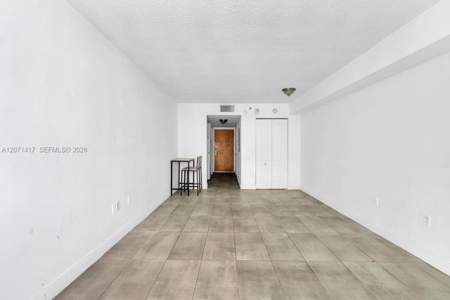1200 Brickell Bay Drive 3310, Miami, FL 33131