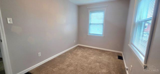 221 Harvest Lane, Reading, OH 45237