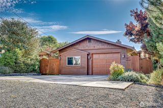 1815 Lawrence Street, Port Townsend, WA 98368