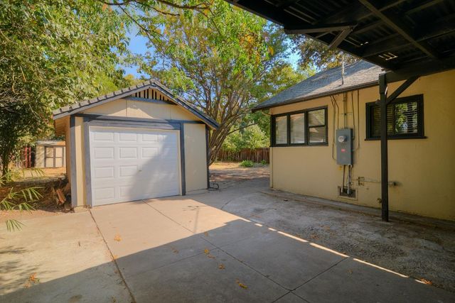 5359 14th Avenue, Sacramento, CA 95820