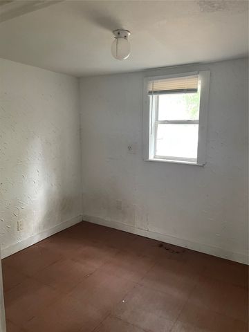 314 Kaufman Street, Waxahachie, TX 75165