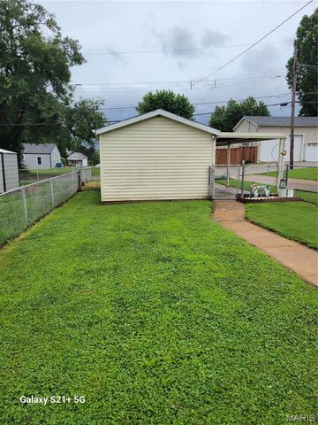 776 Zeiss Avenue, St Louis, MO 63125